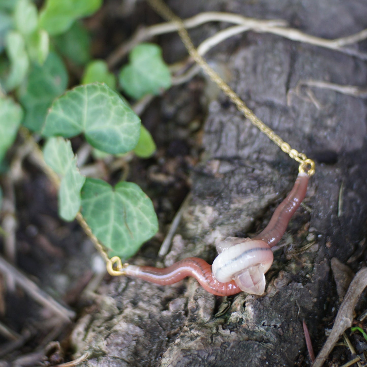 Quartz Caressing Worm Necklace (2 styles)